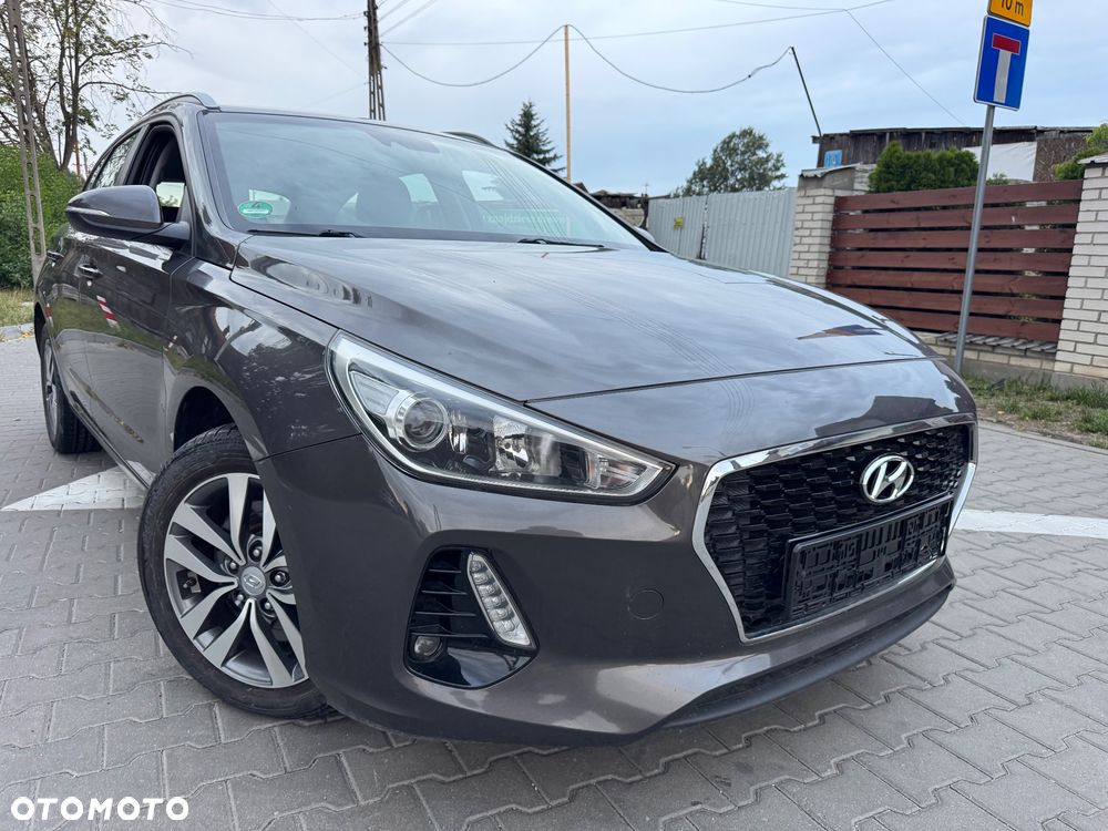 Hyundai i30 1.6 CRDI Passion Plus - 1