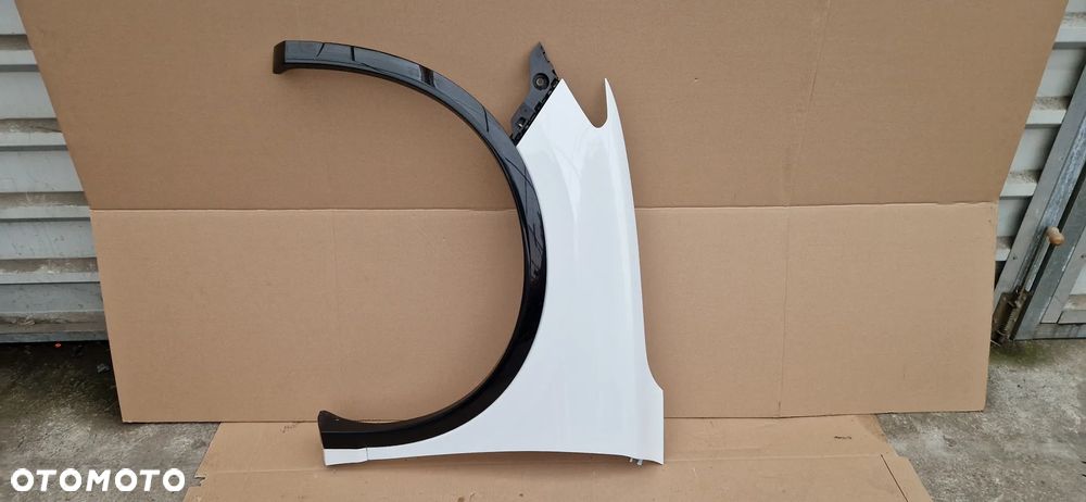 2025r !! 700KM !! VW TIGUAN III 571 R-LINE BŁOTNIK PRZÓD LEWY BIAŁY