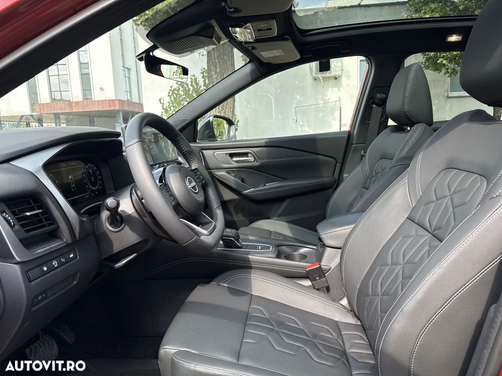 Nissan Qashqai 1.3 l 156CP X-Tronic MHEV Tekna - 16
