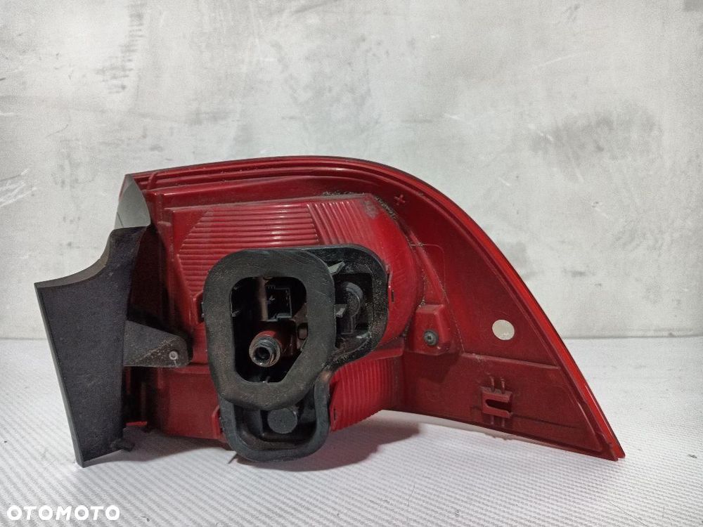 LAMPA TYŁ TYLNA LEWA VW TOUAREG 7P 7P6945095 - 7