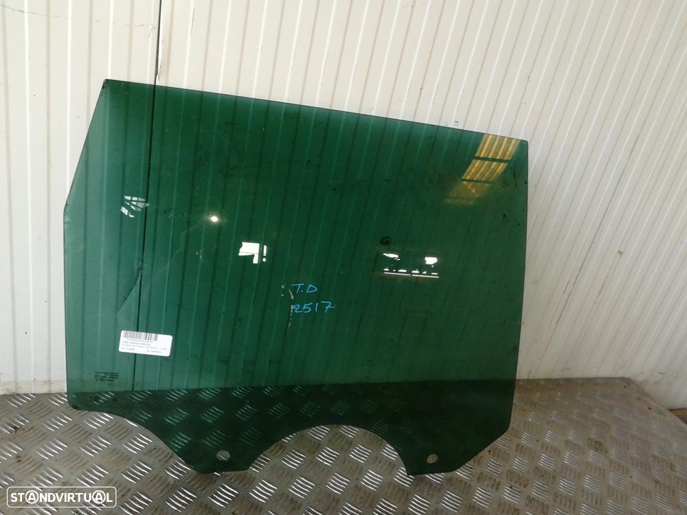 JANELA TRASEIRA DIREITA VOLKSWAGEN TOUAREG 7LA - 1