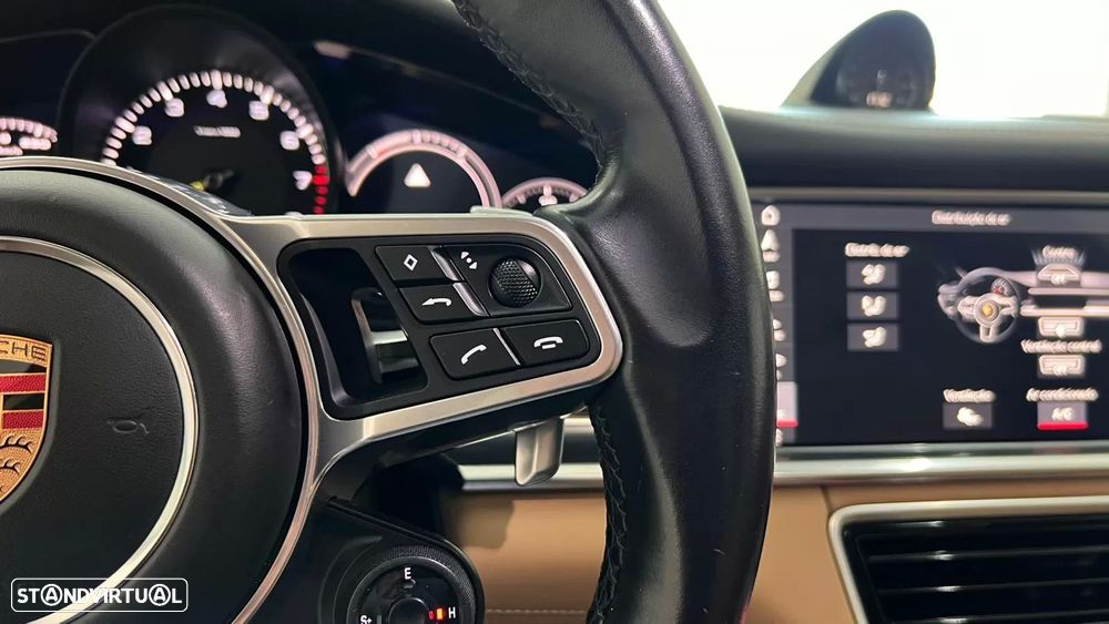 Porsche Panamera Sport Turismo 4 E-Hybrid Platinum Edition - 18
