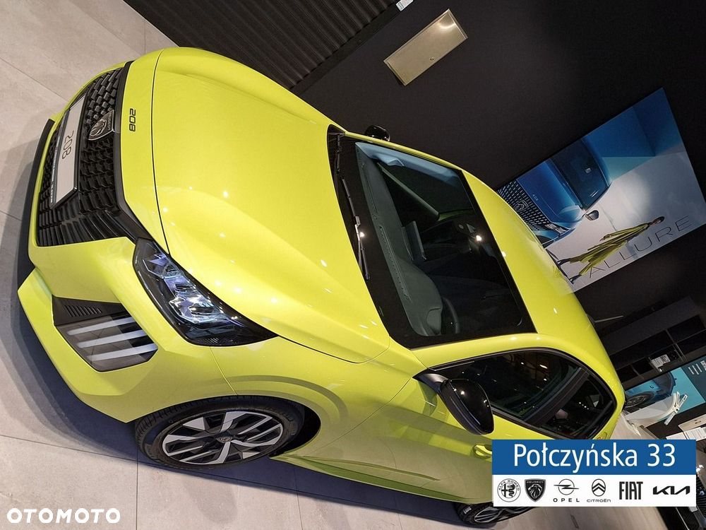 Peugeot 208 - 14