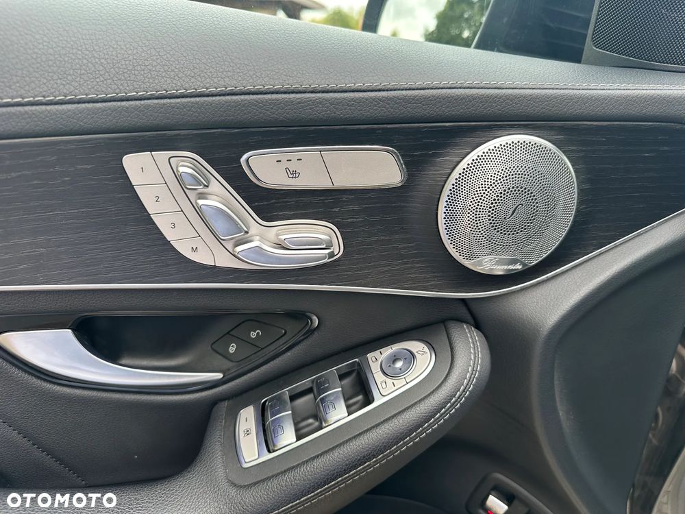 Mercedes-Benz GLC - 9