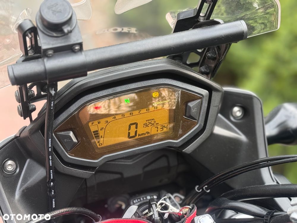 Honda CB - 30
