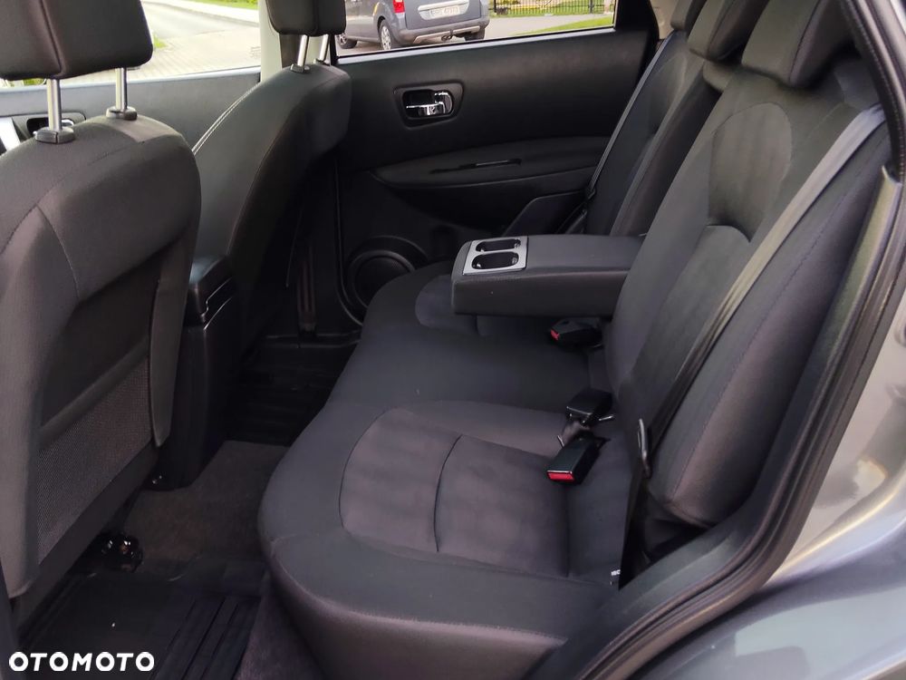 Nissan Qashqai 1.6 visia - 21