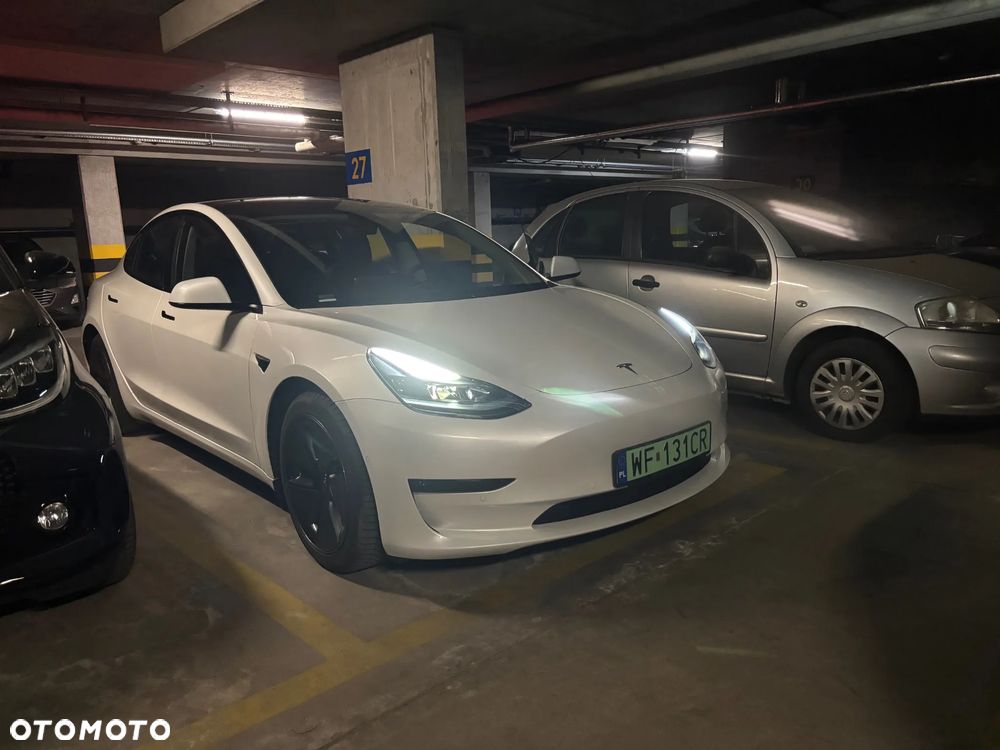 Tesla Model 3 Langstreckenbatterie Allradantrieb Dual Motor - 1