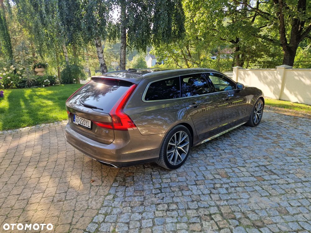 Volvo V90 D5 AWD Momentum - 6