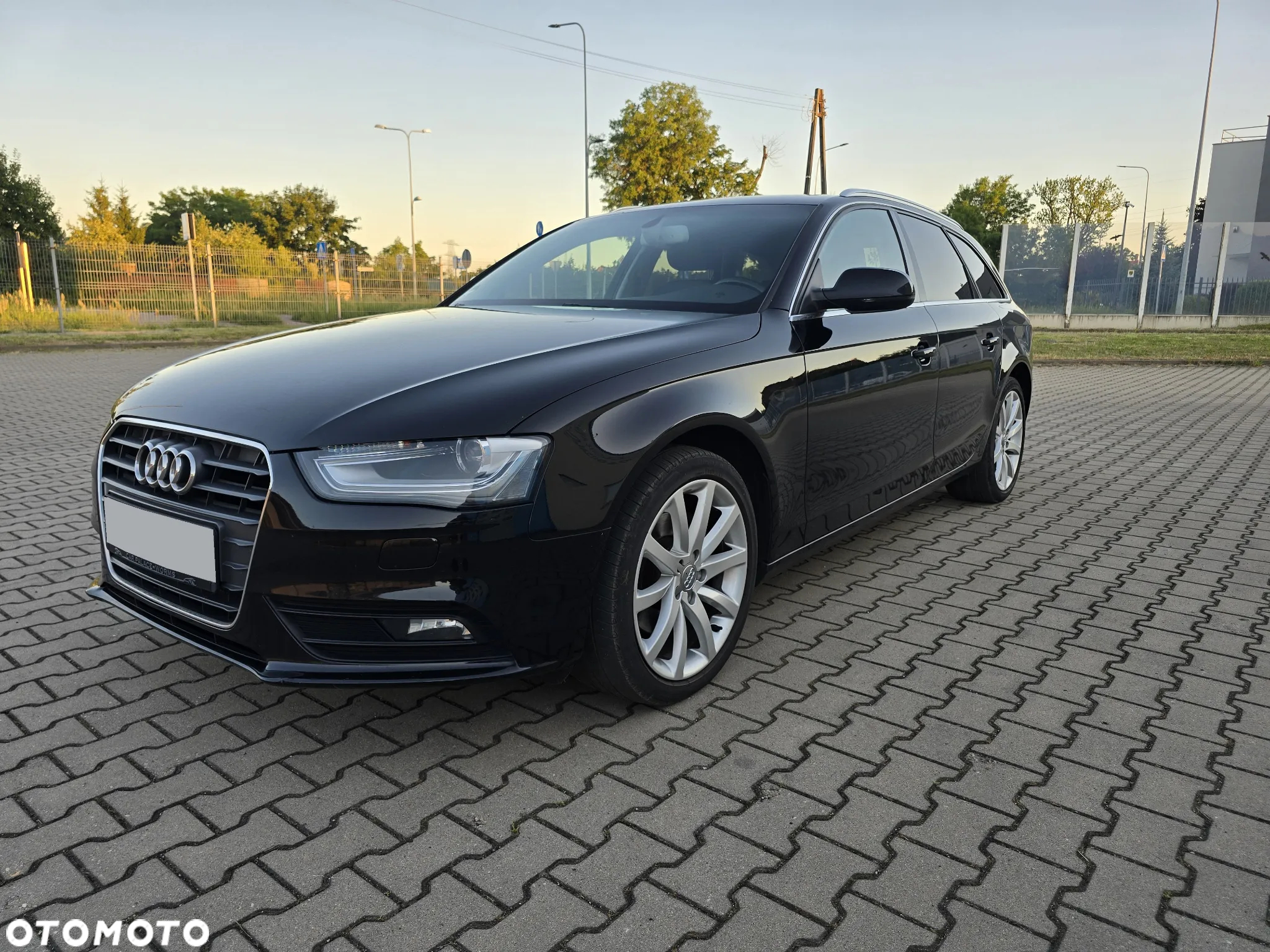 Audi A4 Avant 2.0 TDI DPF Ambition - 8