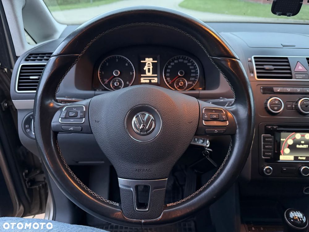 Volkswagen Touran 1.6 TDI DPF MATCH - 38