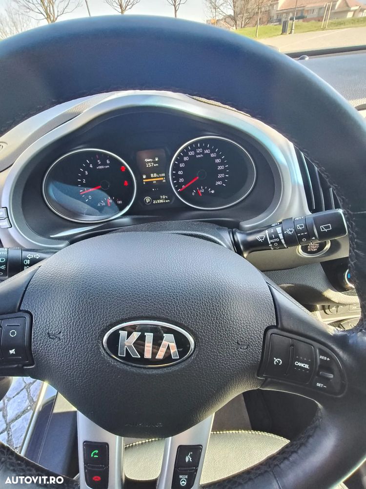 Kia Sportage 2.0 CRDI 184 AWD Aut. Spirit - 26