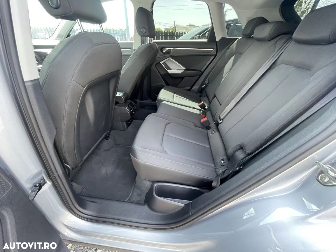 Audi Q3 2.0 40 TDI quattro S tronic Advanced - 7