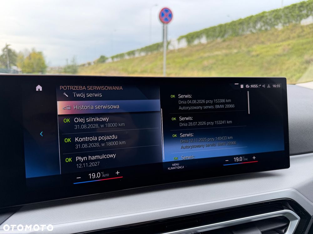 BMW Seria 3 318d MHEV - 15