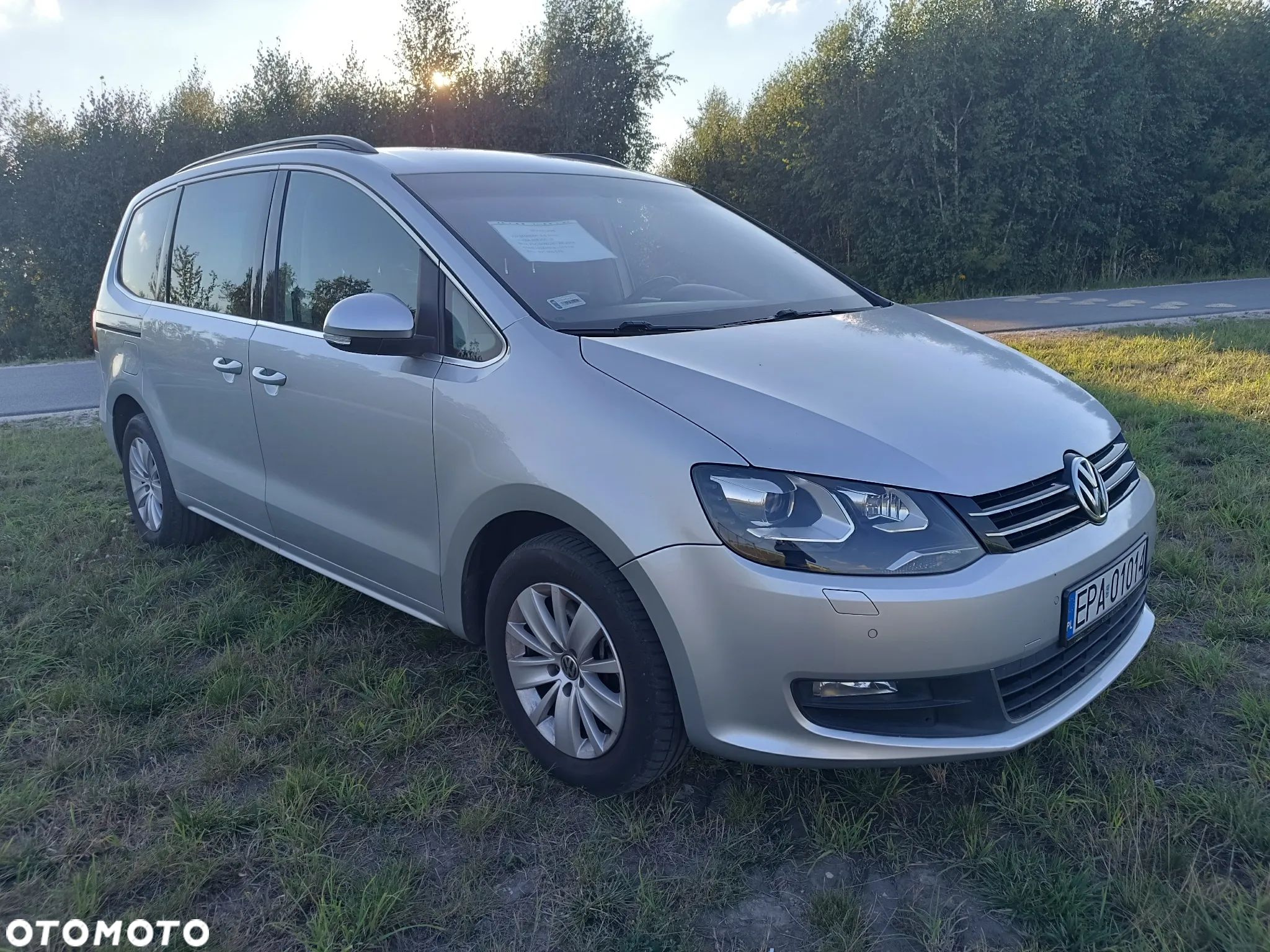 Volkswagen Sharan - 1