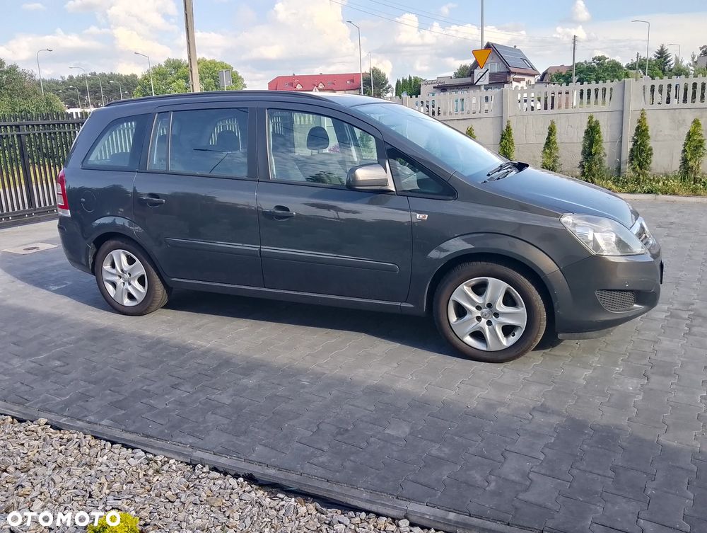 Opel Zafira - 6