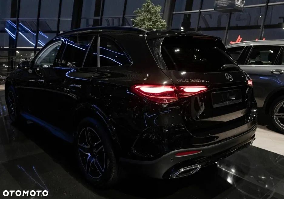 Mercedes-Benz GLC 220 d 4-Matic - 2