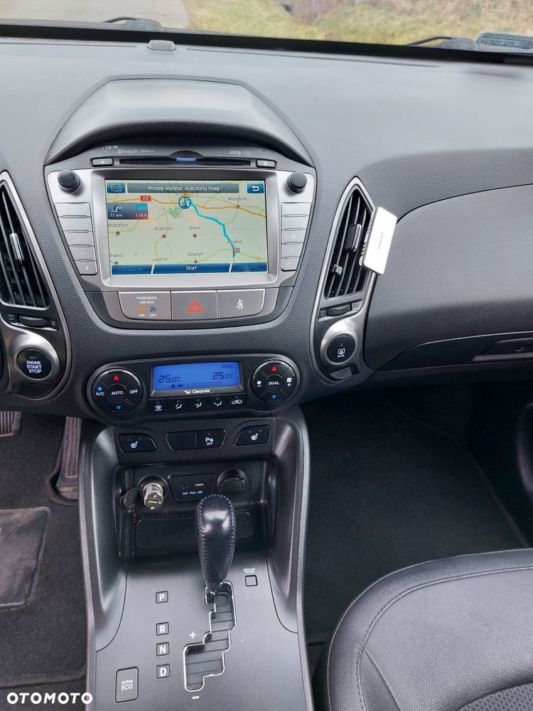Hyundai ix35 2.0 CRDi 4WD Automatik Style - 10