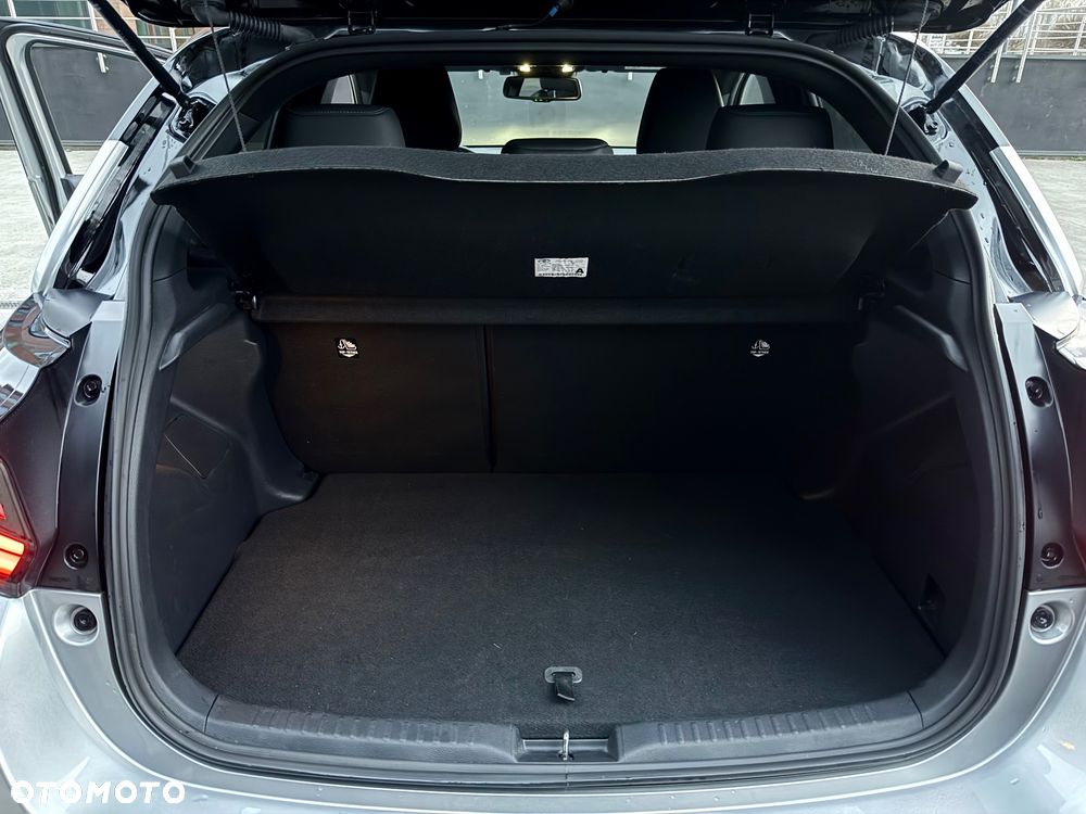 Toyota Yaris Hybrid 1.5 Executive - 16