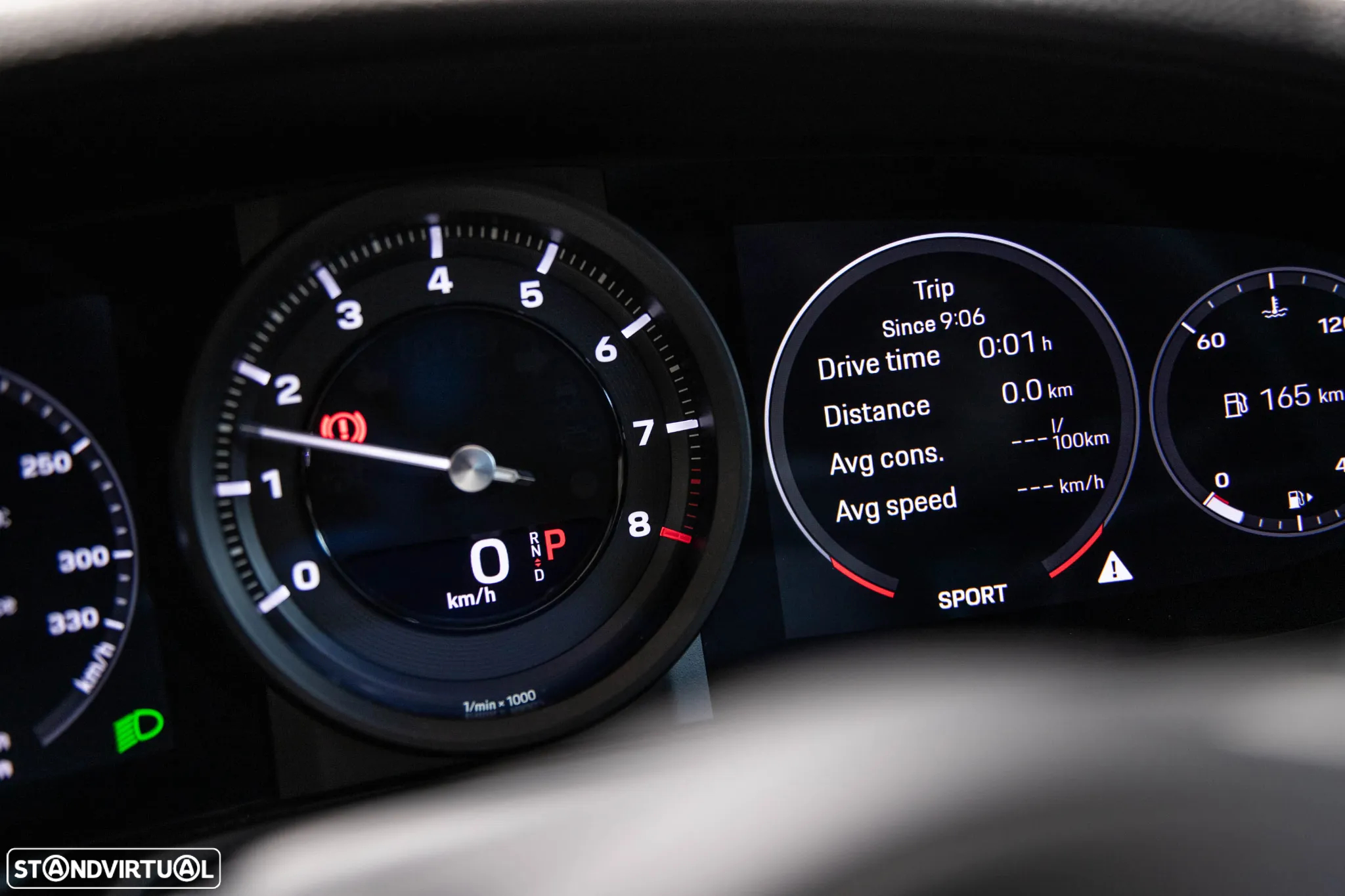 Porsche 911 (992) Carrera PDK - 31