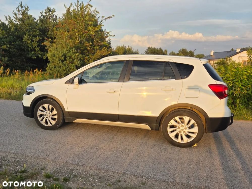 Suzuki SX4 S-Cross 1.4 T Premium 4WD - 4