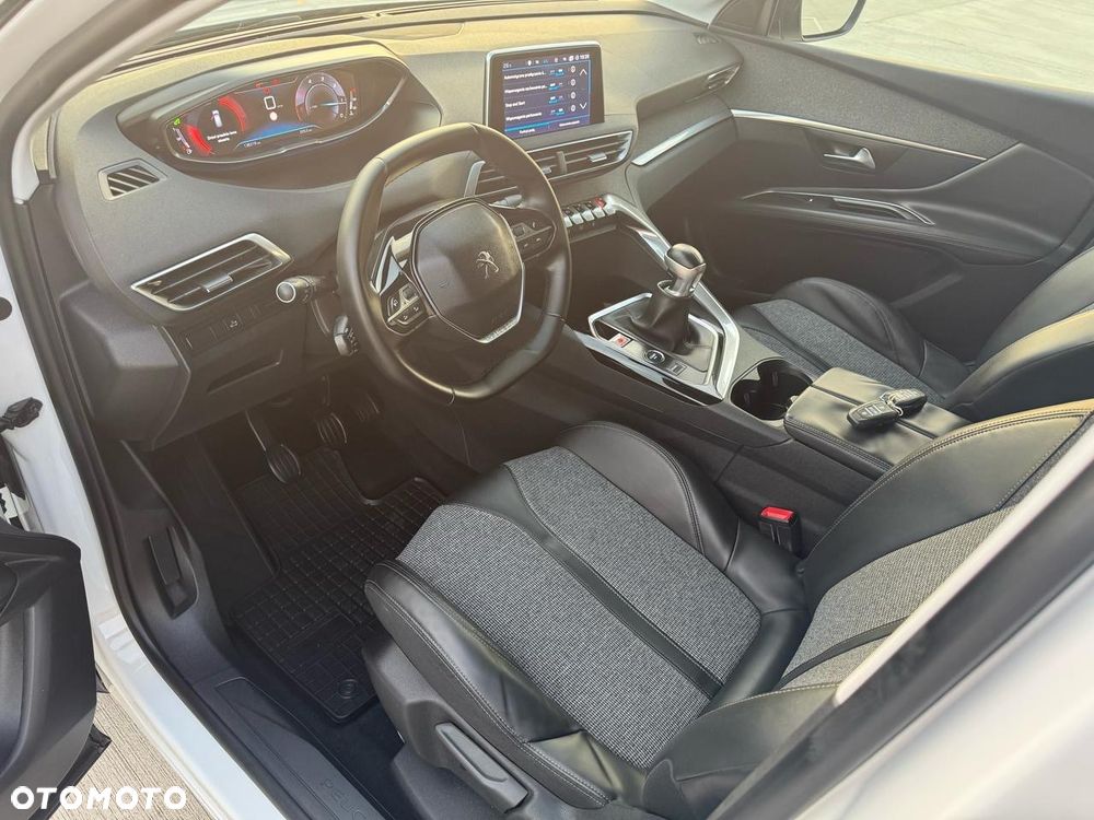 Peugeot 3008 HDi FAP 150 Premium - 8