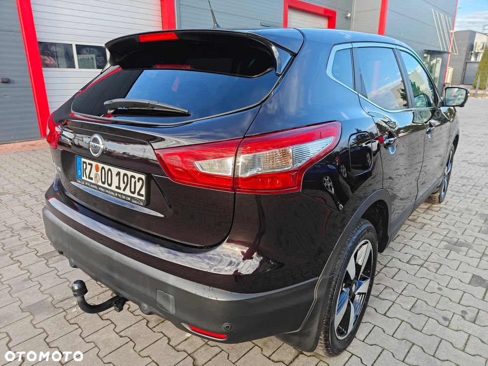 Nissan Qashqai 1.6 DIG-T 360 - 6