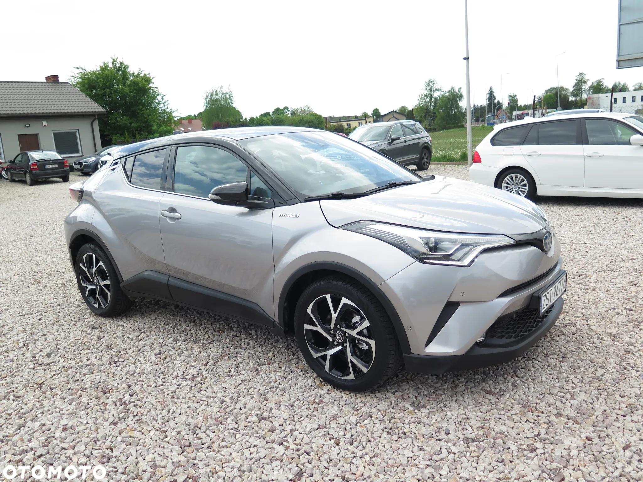 Toyota C-HR - 11
