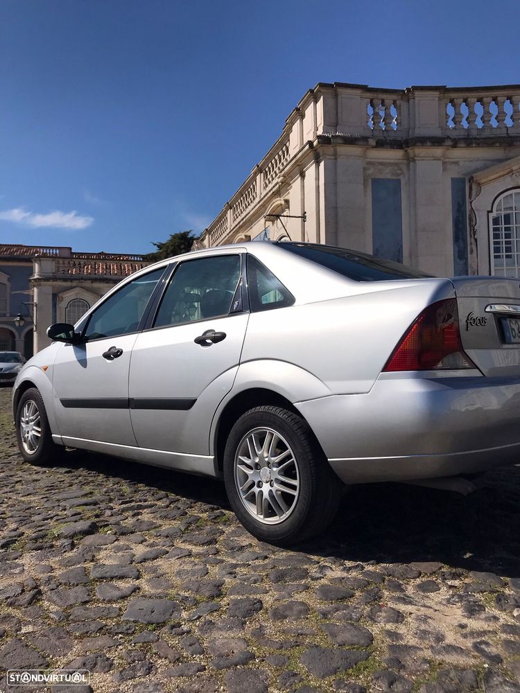 Ford Focus 1.8 TDCi Ghia - 2