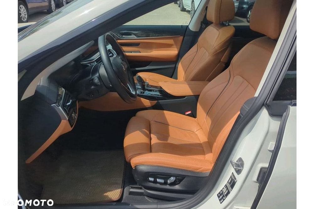 BMW Seria 6 - 5