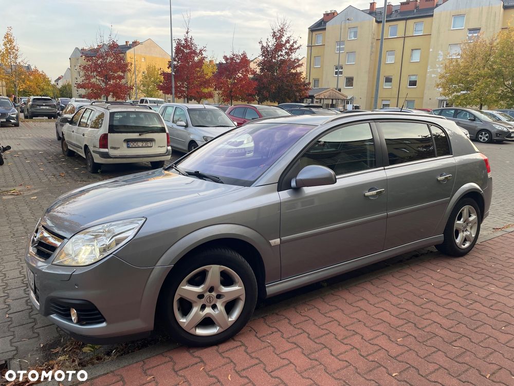 Opel Signum 1.9 CDTI Sport - 8