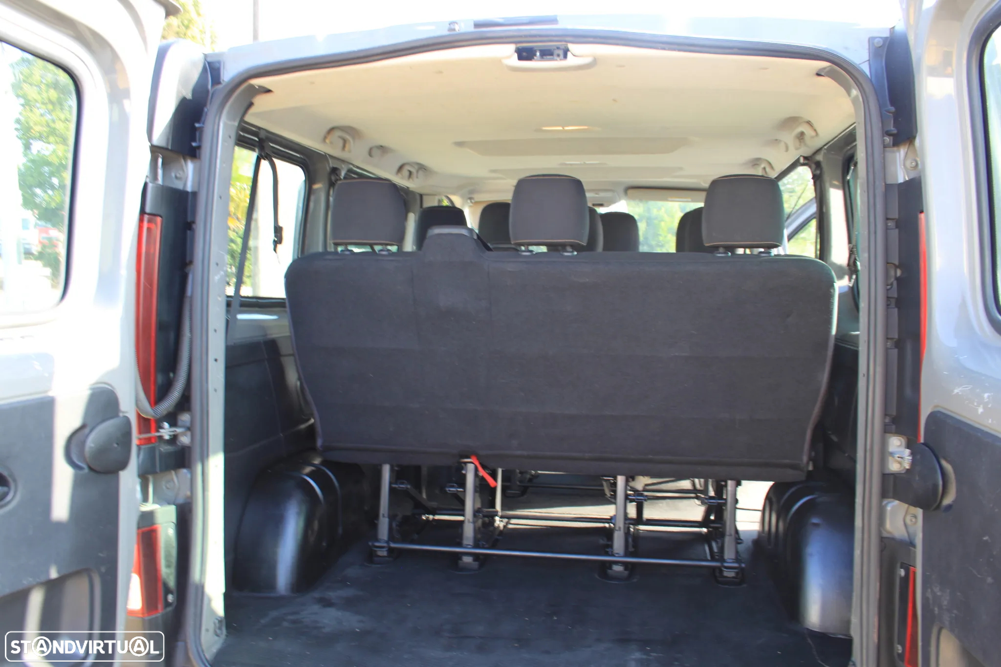 Renault Trafic - 6