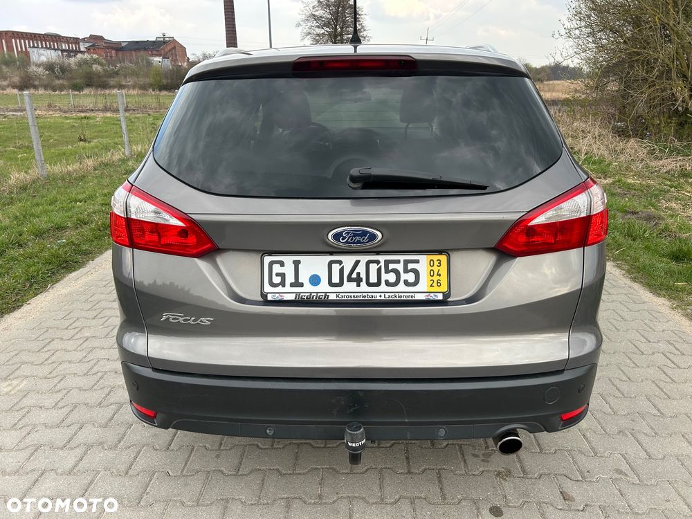 Ford Focus 2.0 TDCi DPF Champions Edition - 12