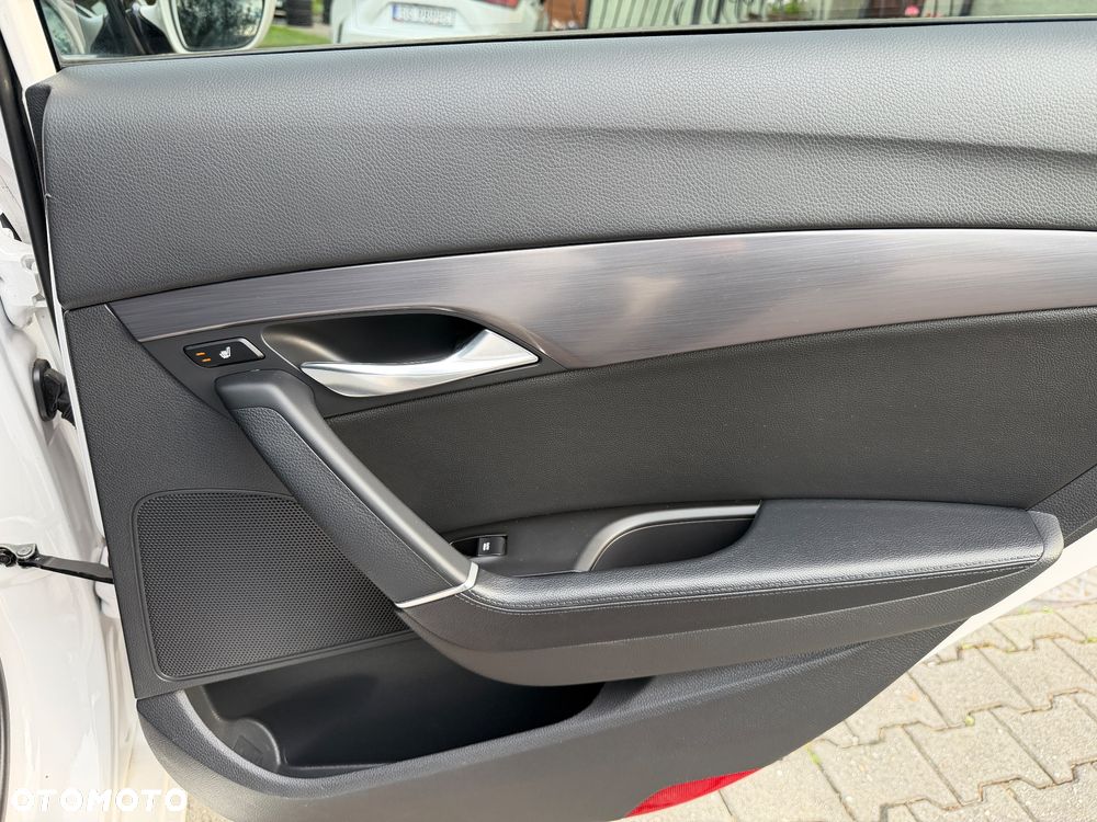 Hyundai i40 2.0 Premium - 26