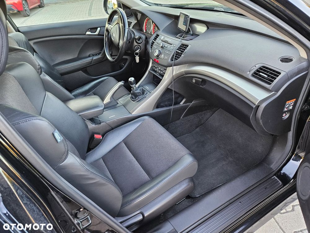 Honda Accord 2.4 Type S - 9