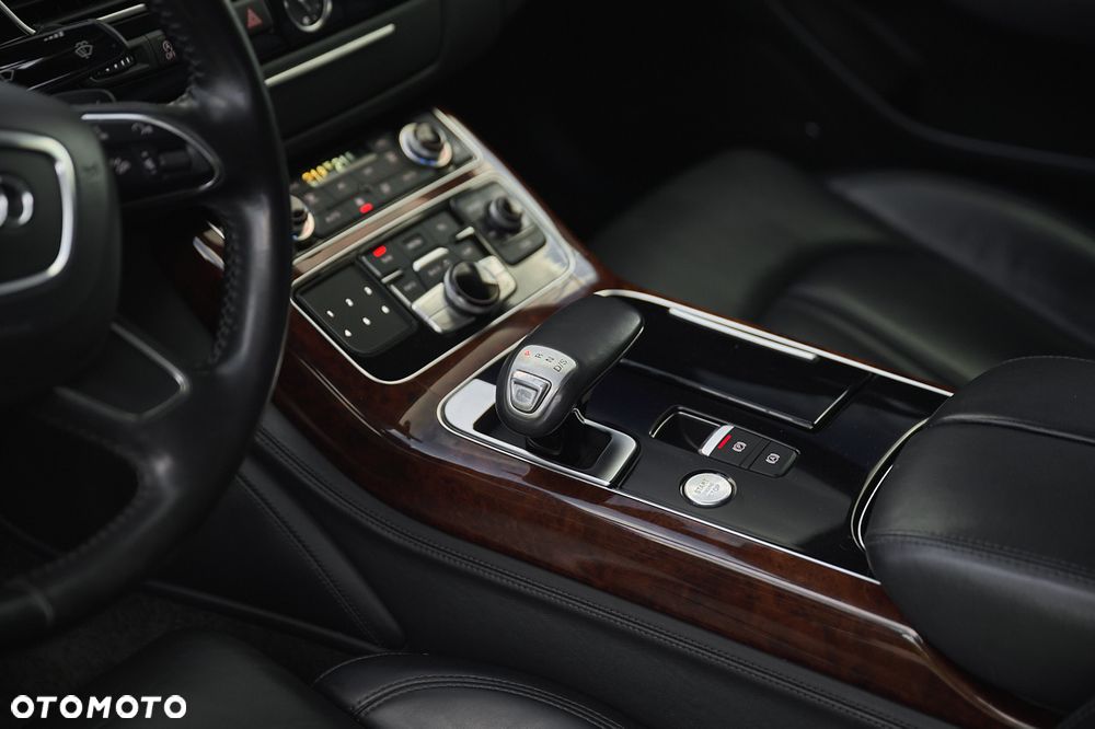 Audi A8 3.0 TDI L Quattro - 23