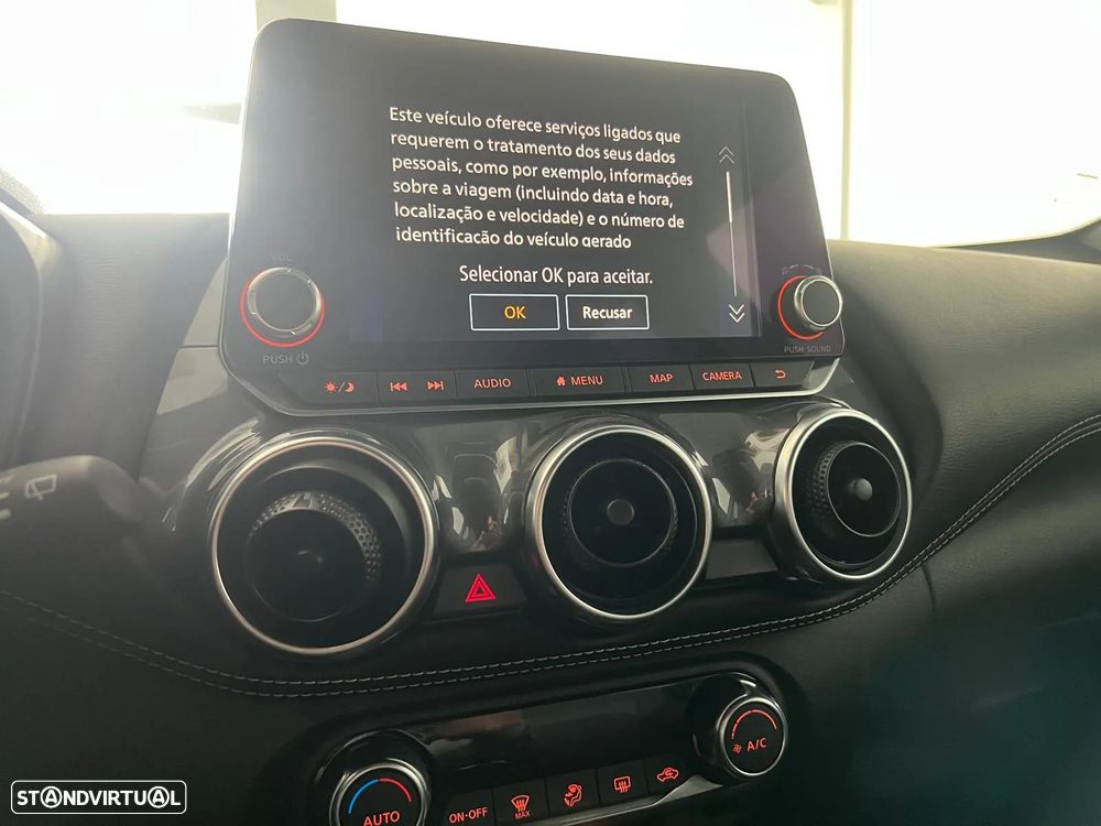 Nissan Juke 1.0 DIG-T N-Connecta - 19