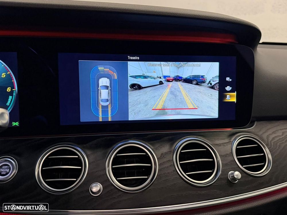 Mercedes-Benz E 300 de Avantgarde 4Matic - 41