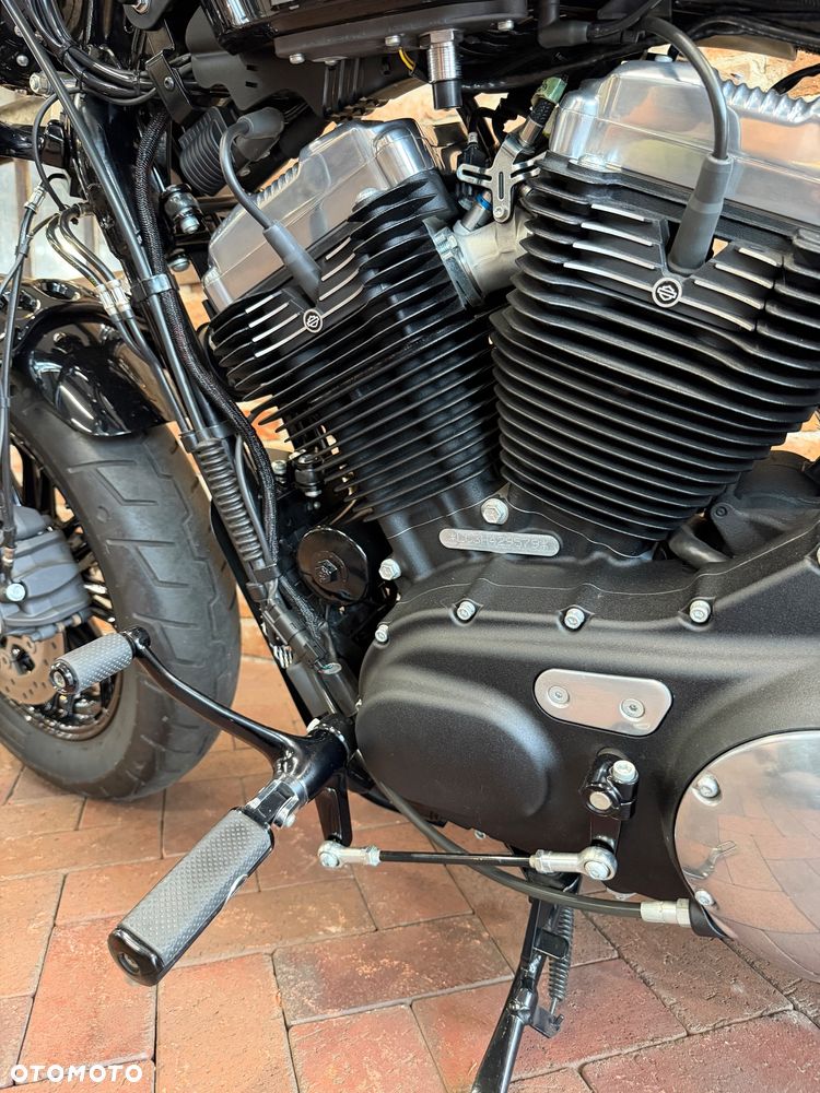 Harley-Davidson Sportster Forty-Eight - 31