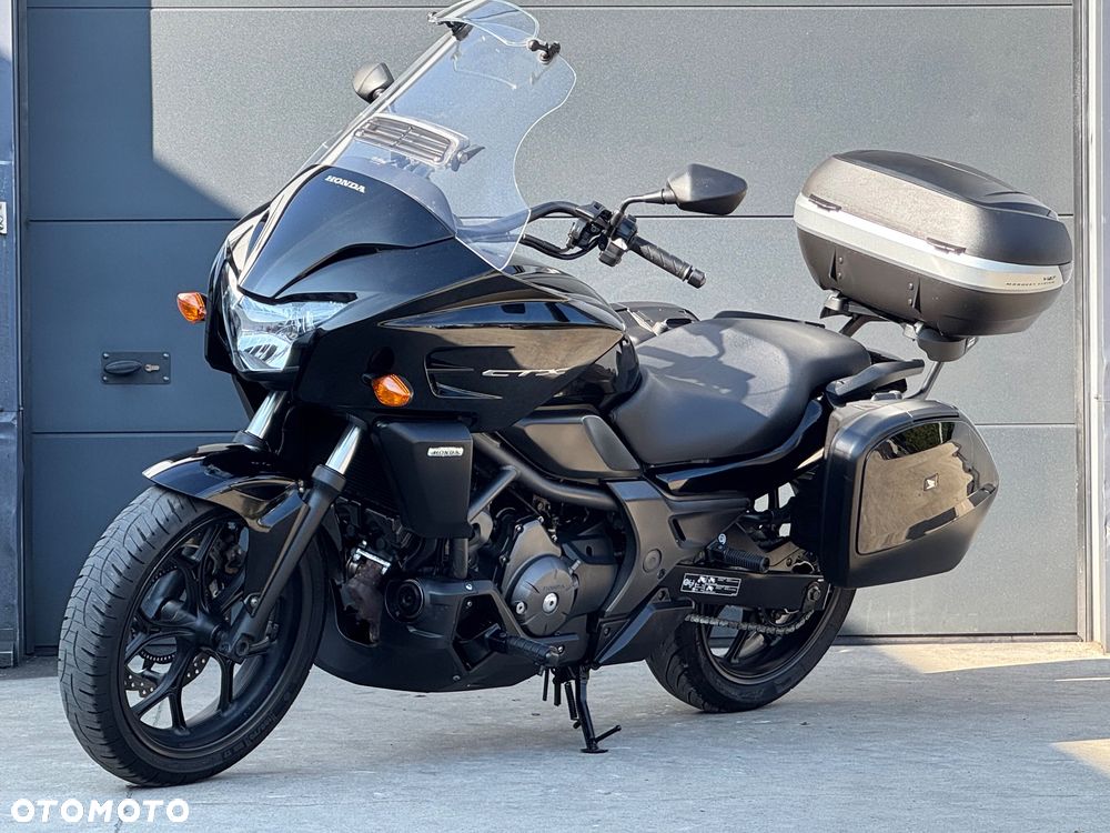 Honda CTX - 17