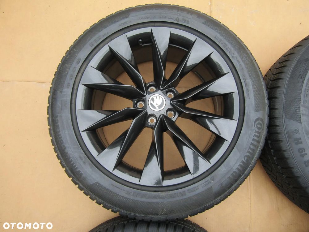 4 x Felgi Aluminiowe Koła 19 Skoda Enyaq Kodiaq VW Tiguan 8 j 5x112 ET 45 piasta 57,1 mm 5LA601025AP + Opony 235/55 19 Zimowe Continental - 7