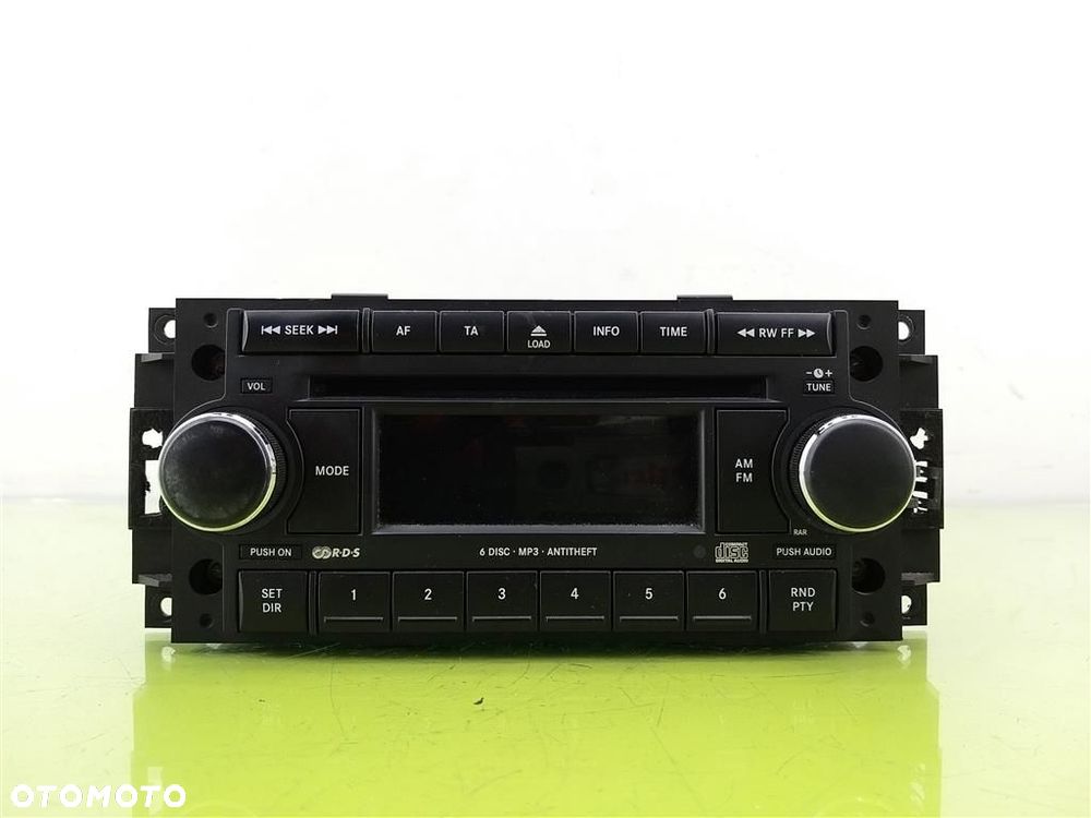 Radio FABRYCZNE CD Dodge Caliber 2006-2011R T00AM1557C0091 P05064363AB - 1
