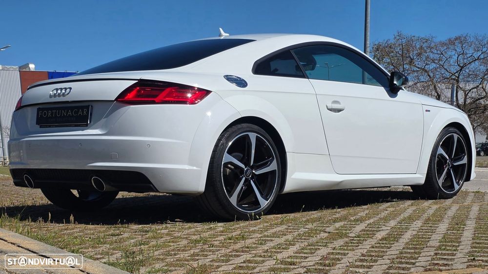 Audi TT Coupé 2.0 TDI S-line - 5
