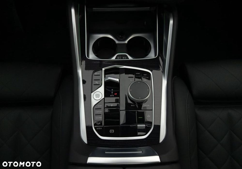 BMW X6 - 15