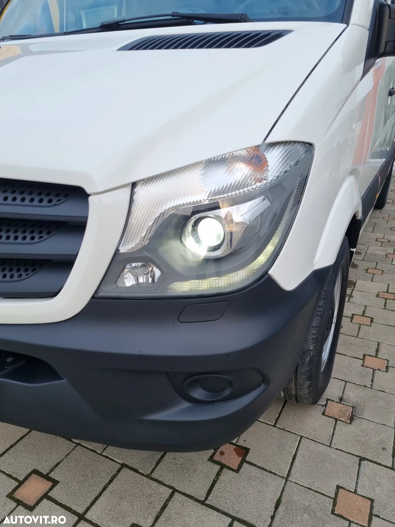 Mercedes-Benz Sprinter 314 CDI An Model 2018 Climă Navigație Mare Xenon Leduri in faruri Line-Asist Scaun pernă aer Cameră video pe marșalier - 7
