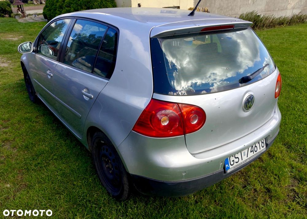 Volkswagen Golf - 4