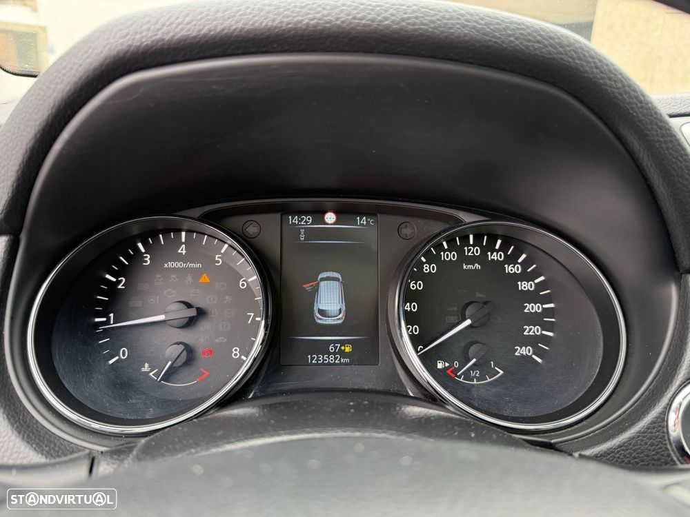 Nissan Qashqai 1.2 DIG-T N-Connecta - 15