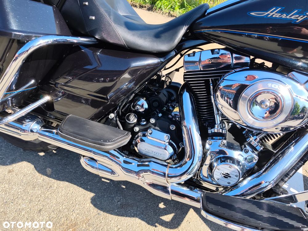 Harley-Davidson Touring Road King - 22
