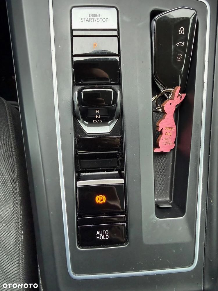 Volkswagen Golf 2.0 TDI SCR DSG Style - 29