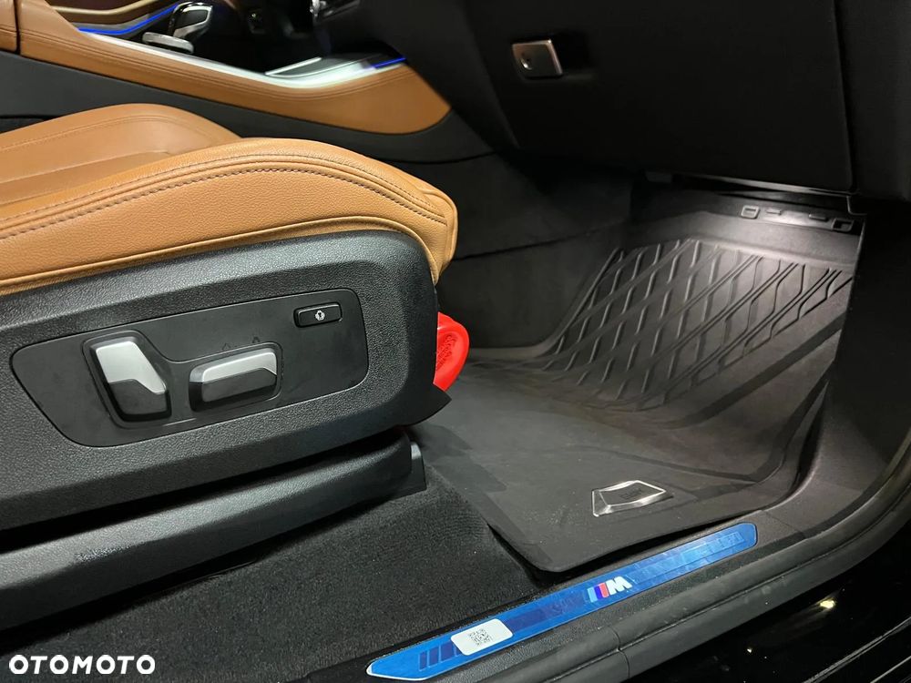 BMW X5 xDrive30d - 10