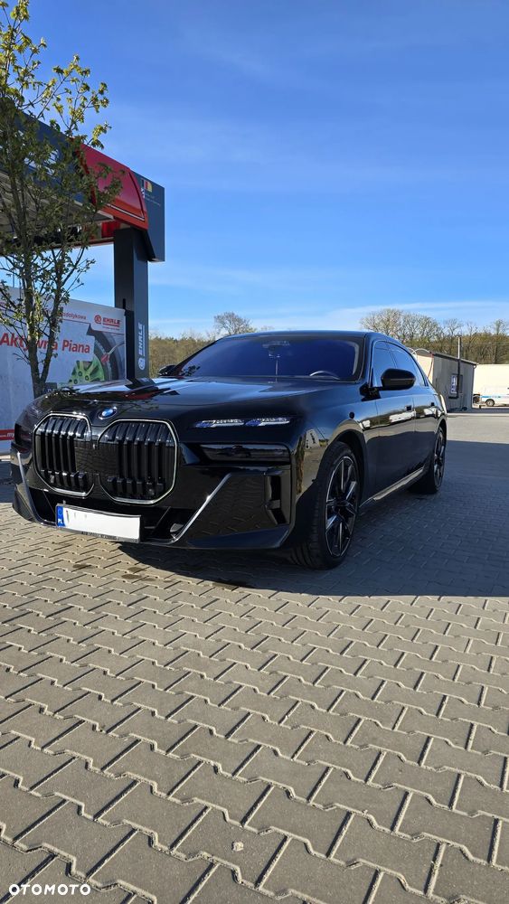 BMW Seria 7 ver-740d-xdrive-mhev-m-sport-sport - 2